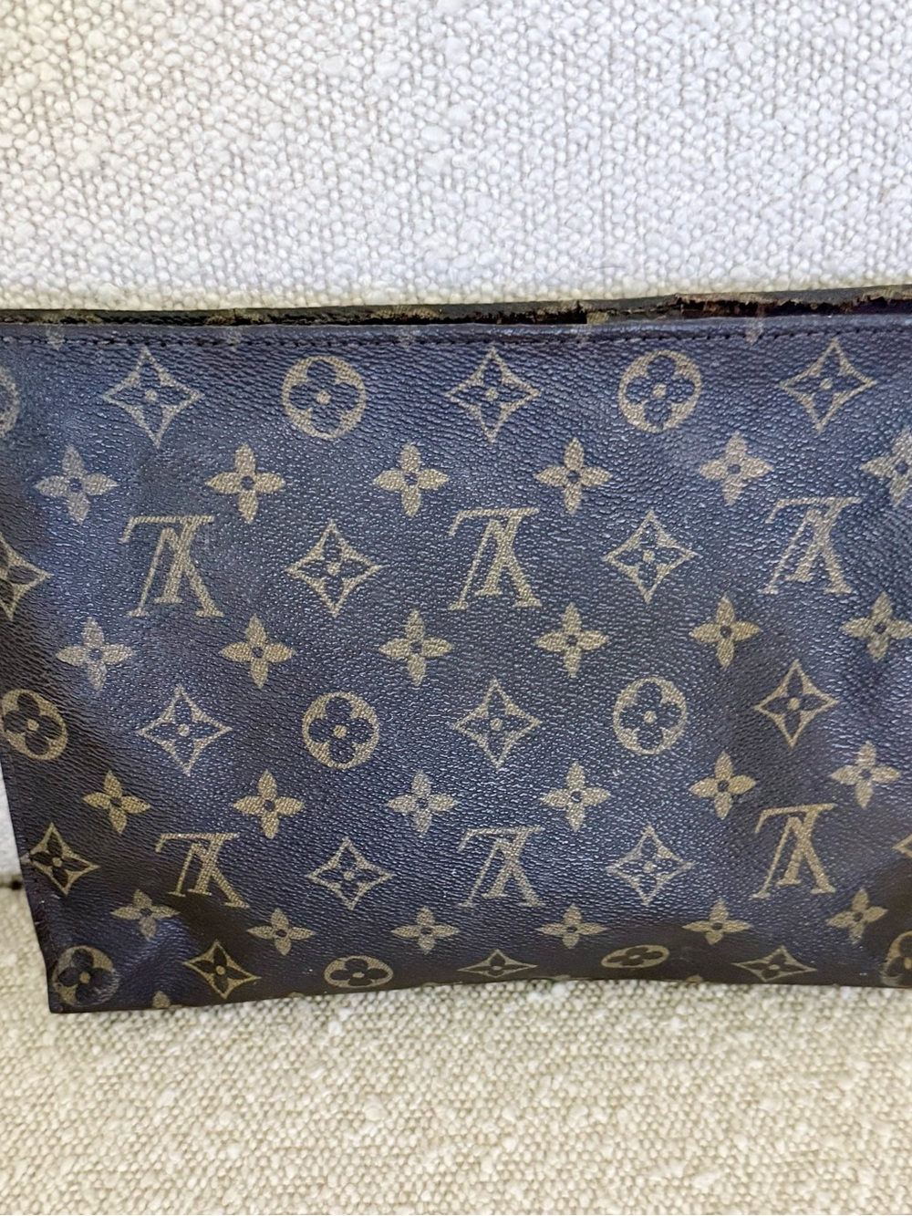 Louis Vuitton Brown Canvas Pouch with Gold Hardware - Picture 6 of 12